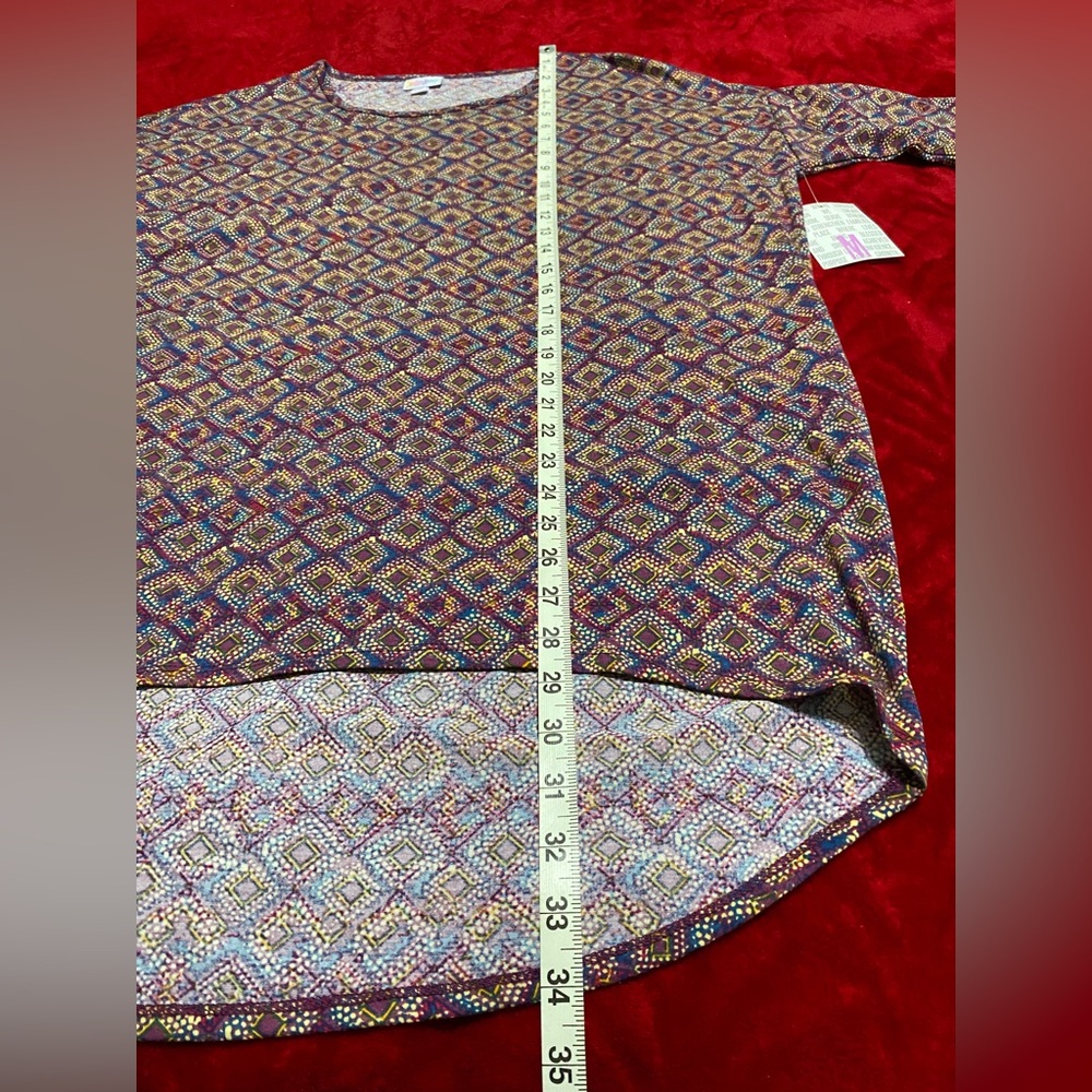 OVERSIZED MEDIUM NWT C PICS CLOSET CLEAR OUT ON ALL LULAROE MAKE A OFFER BUNDLE - Picture 6 of 9
